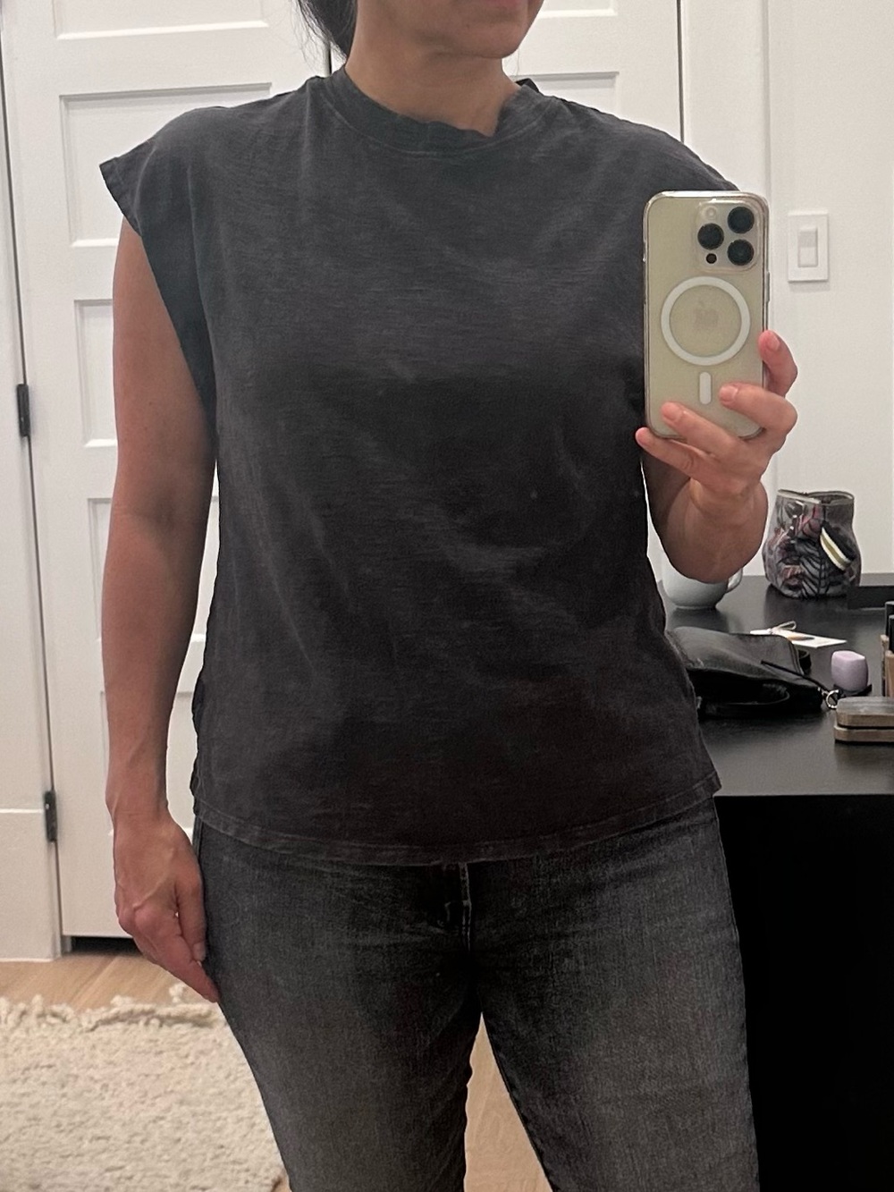 Universal Thread Muscle Tee